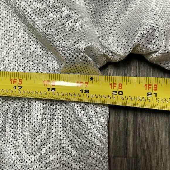 NFL White and Black reversible Detroit Lions Jersey sz M - Picture 8 of 12